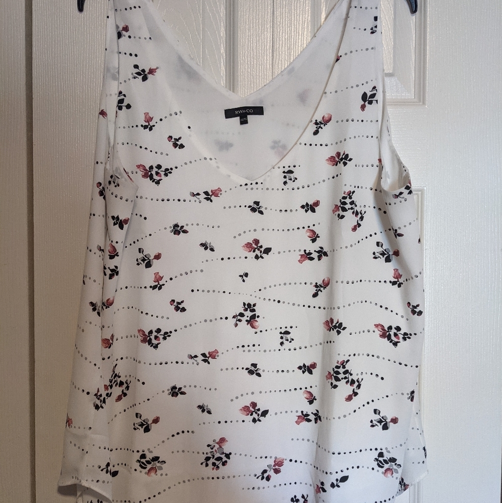 Sleeveless Blouse